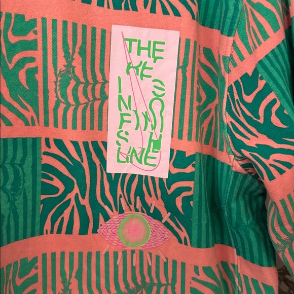 Nike NSW Club Fleece Adult Small Trippy Safari Sweatshirt Coral Chalk A00315 - Picture 4 of 9